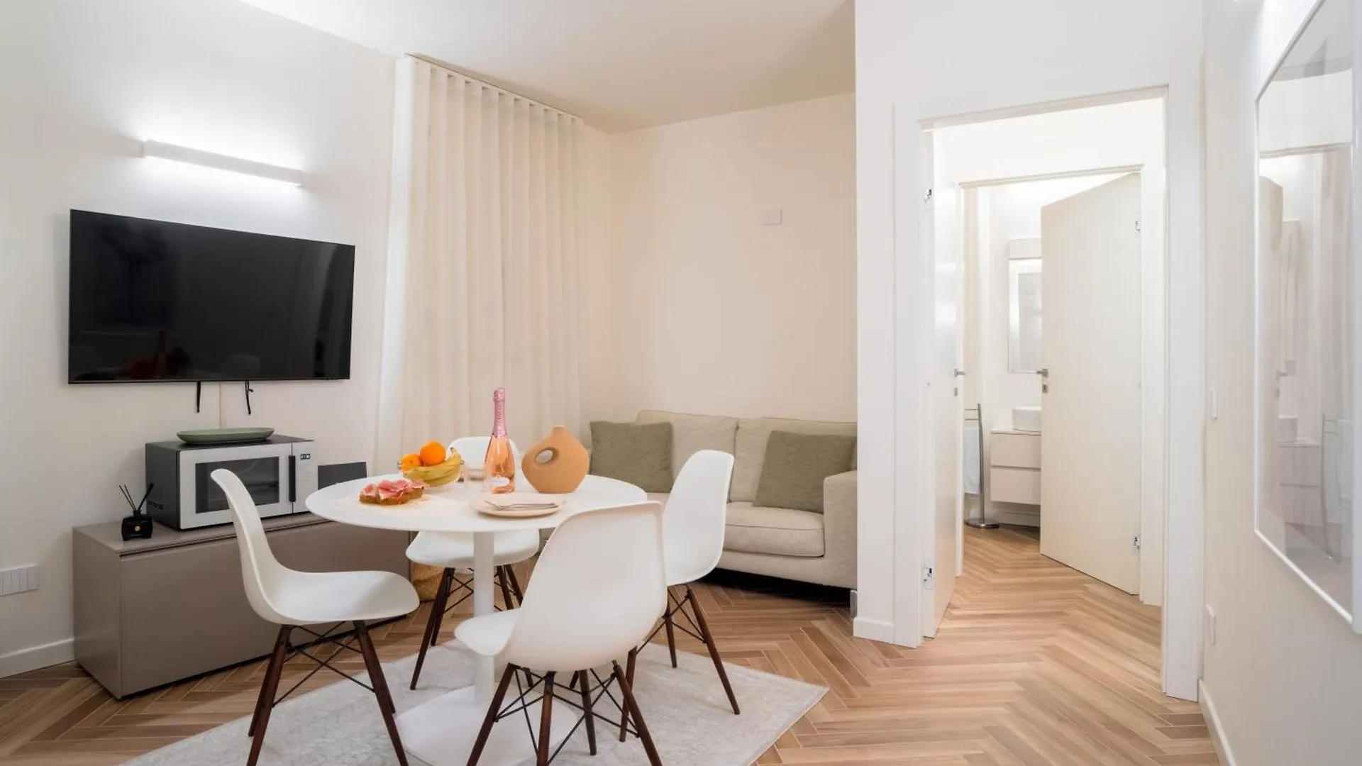 Iseo Lake - Free Wi-Fi And Private Parking Included 0*,