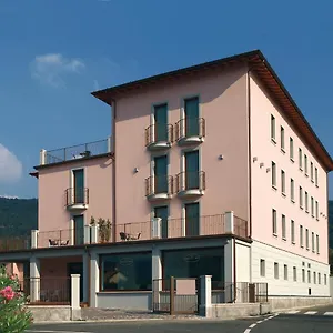 International Iseo